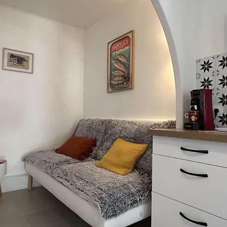 Apartment 2 Pieces 2 Couchages Sur Bn000-18a