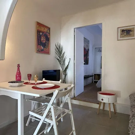 2 Pieces 2 Couchages Sur Bn000-18a * Banyuls-sur-Mer