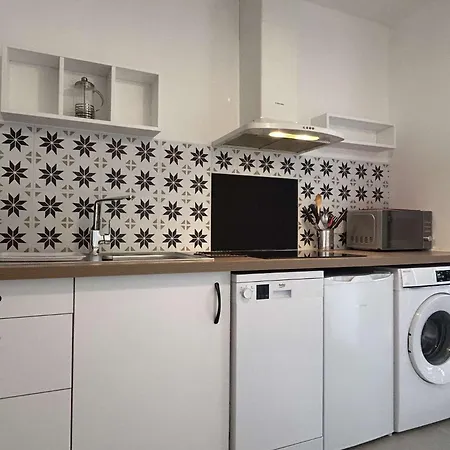 2 Pieces 2 Couchages Sur Bn000-18a Banyuls-sur-Mer